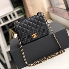 Load image into Gallery viewer, CC Flap Bag X Lambskin Mini