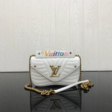 Load image into Gallery viewer, New Wave Chain Bag PM