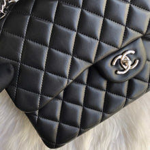 Load image into Gallery viewer, CC Flap Bag X Lambskin Jumbo