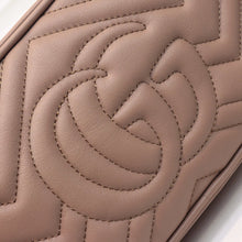 Load image into Gallery viewer, GG Marmont matelassé mini bag 17cm