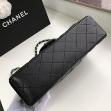 Load image into Gallery viewer, CC Flap Bag X Lambskin Medium