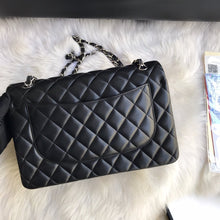 Load image into Gallery viewer, CC Flap Bag X Lambskin Jumbo