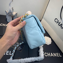 Load image into Gallery viewer, CC 19 Flap Bag Medium