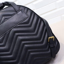 Load image into Gallery viewer, GG Marmont quilted leather backpack