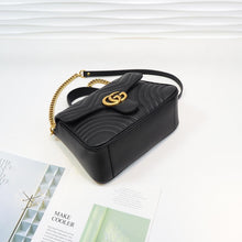 Load image into Gallery viewer, GG Marmont Small top handle bag 26cm