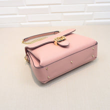 Load image into Gallery viewer, GG shoulder bag Medium Size