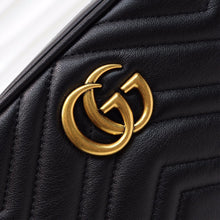 Load image into Gallery viewer, GG Marmont matelassé mini bag 17cm