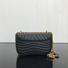 Load image into Gallery viewer, New Wave Chain Bag PM