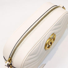 Load image into Gallery viewer, GG Marmontmatelassé small shoulder bag 24cm