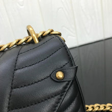 Load image into Gallery viewer, New Wave Chain Bag PM