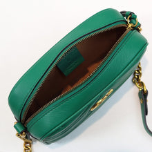 Load image into Gallery viewer, GG Marmont matelassé mini bag 17cm