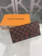Load image into Gallery viewer, EMILIE WALLET