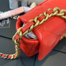 Load image into Gallery viewer, CC 19 Flap Bag Medium