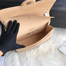 Load image into Gallery viewer, CC Flap Bag X Caviar Jumbo