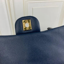 Load image into Gallery viewer, CC Flap Bag X Caviar Small 20cm