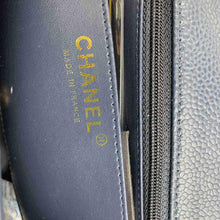 Load image into Gallery viewer, CC Flap Bag X Caviar Small 20cm