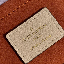 Load image into Gallery viewer, Montaigne BB Empreinte