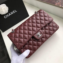 Load image into Gallery viewer, CC Flap Bag X Lambskin Medium