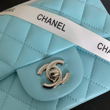Load image into Gallery viewer, CC Flap Bag X Lambskin Mini