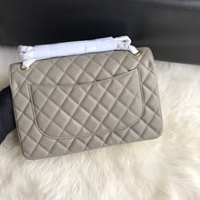 Load image into Gallery viewer, CC Flap Bag X Caviar Jumbo