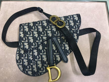 Load image into Gallery viewer, Mini Oblique Saddle bag
