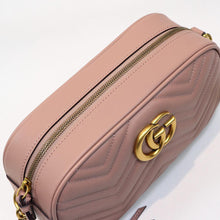 Load image into Gallery viewer, GG Marmontmatelassé  small shoulder bag 24cm
