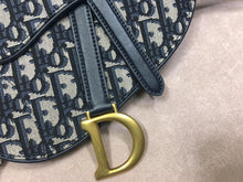 Load image into Gallery viewer, Mini Oblique Saddle bag
