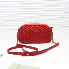 Load image into Gallery viewer, GG Marmontmatelassé  small shoulder bag 24cm
