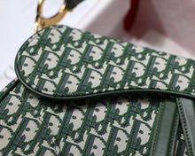 Load image into Gallery viewer, OBLIQUE SADDLE BAG
