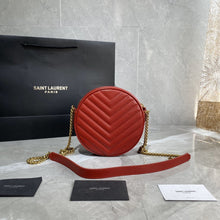 Load image into Gallery viewer, VINYLE ROUND CAMERA BAG
