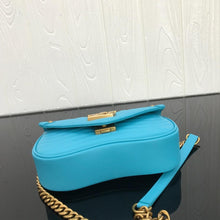 Load image into Gallery viewer, New Wave Chain Bag PM
