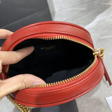 Load image into Gallery viewer, VINYLE ROUND CAMERA BAG
