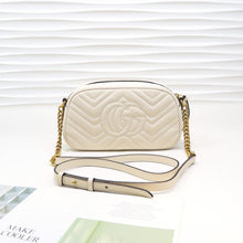 Load image into Gallery viewer, GG Marmontmatelassé  small shoulder bag 24cm
